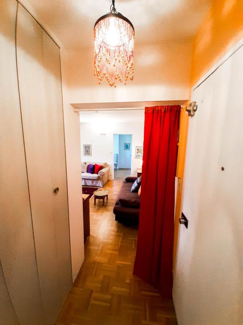 Spacious T2 Apt In City Center. 엉부와스 외부 사진