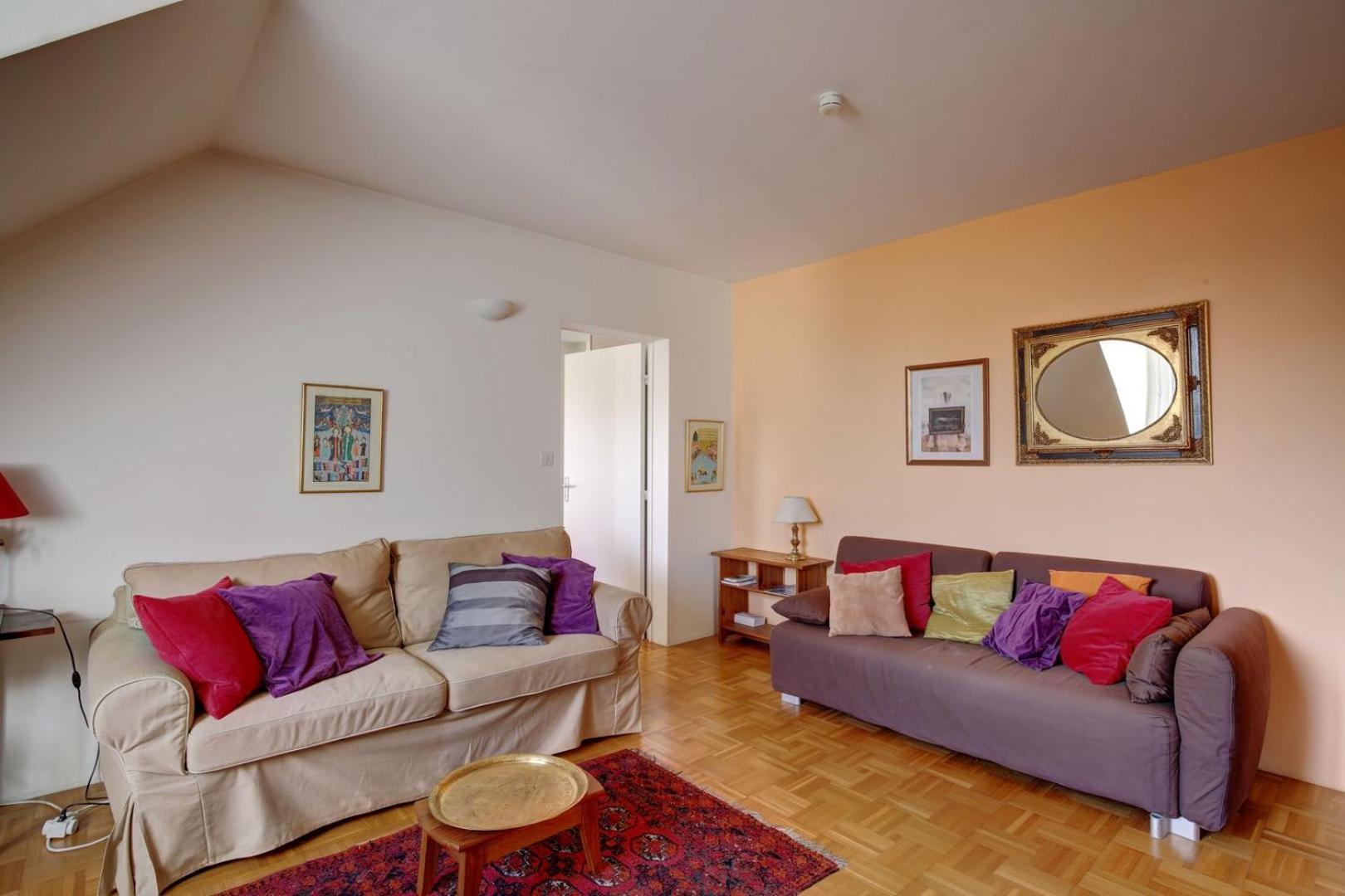 Spacious T2 Apt In City Center. 엉부와스 외부 사진